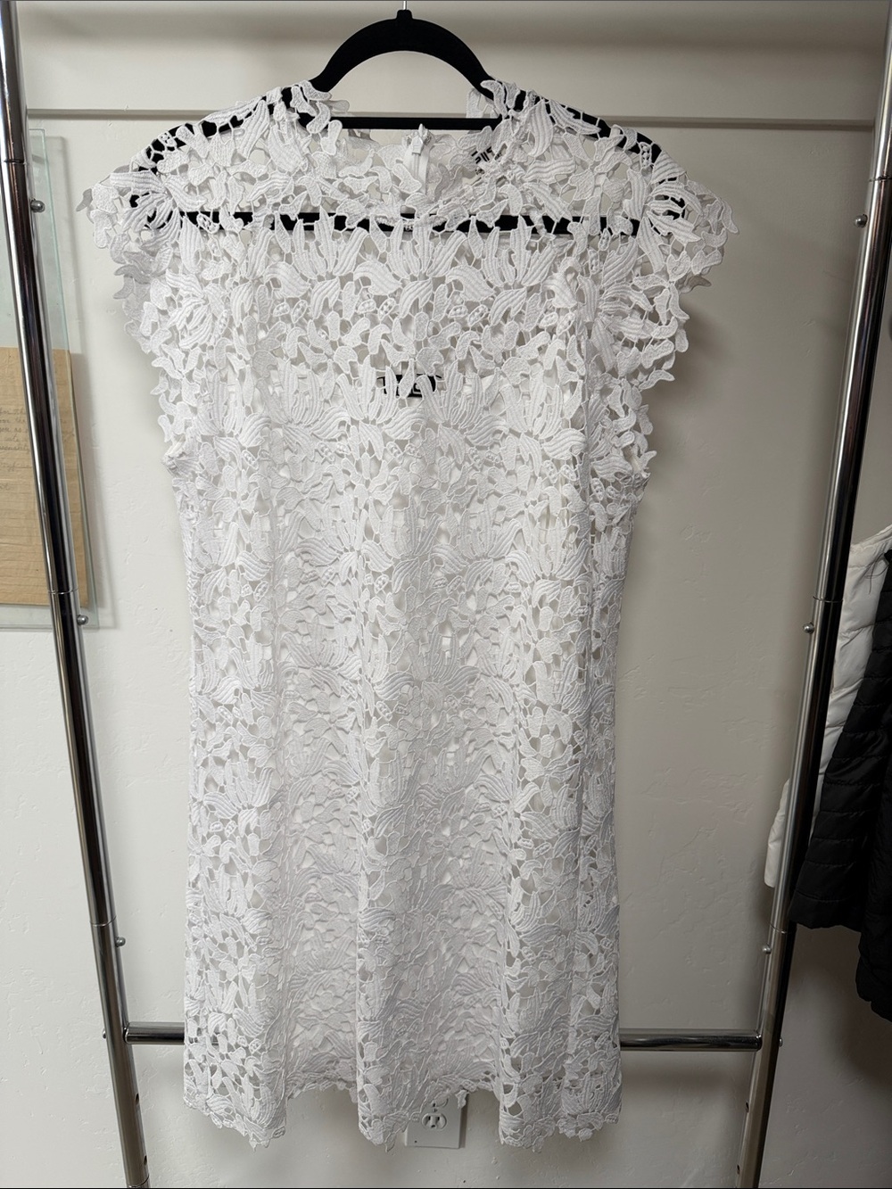 Robert Rodriguez White Lace, Cap-Sleeve Shift Dress SIZE L